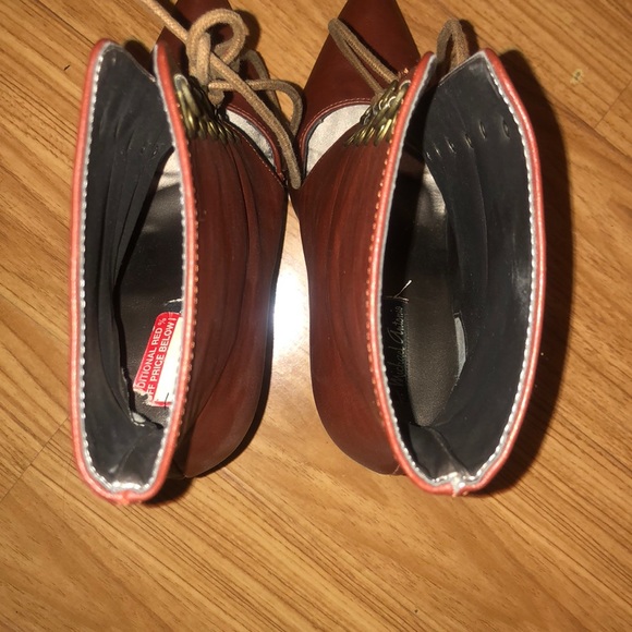 Michael Antonio Tie up booties - Picture 7 of 8